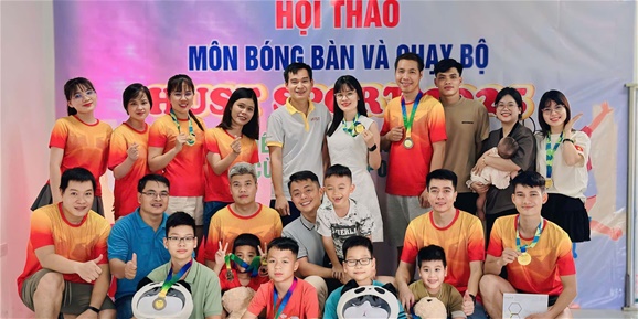 11 năm thành lập 11 năm thành lập