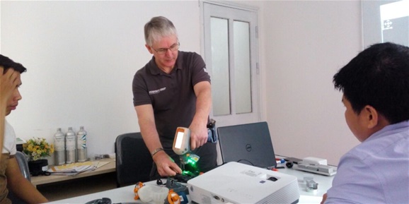 Đào tạo thiết bị đo kích thước GapGun Pro - Third Dimension Đào tạo thiết bị đo kích thước GapGun Pro - Third Dimension